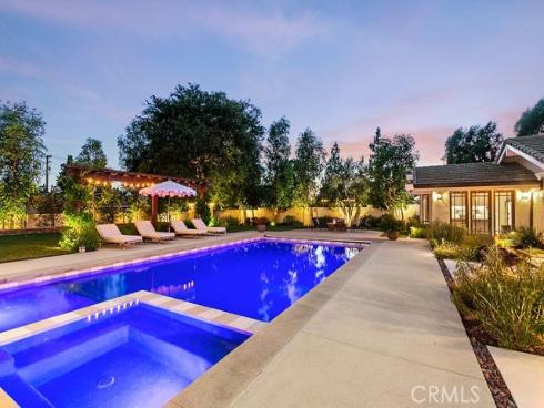 18432  Durfee   Circle, Villa Park, CA