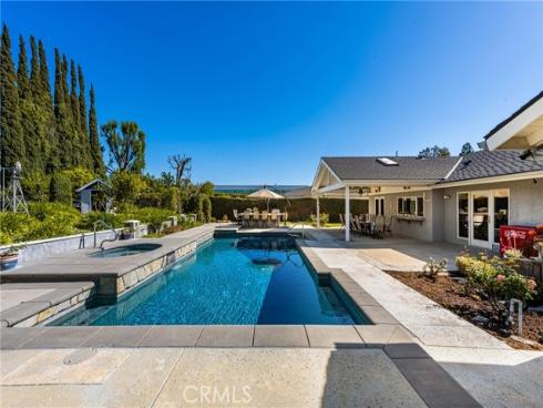 9872  Oakwood   Circle, Villa Park, CA