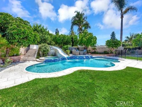 9882  Wildwood   Way, Villa Park, CA