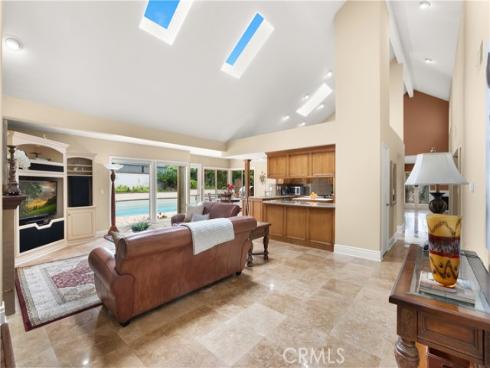 18811  Ridgeview   Circle, Villa Park, CA