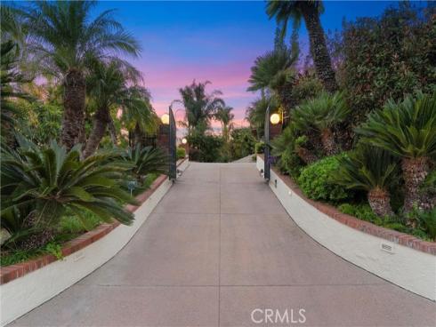 18811  Ridgeview   Circle, Villa Park, CA