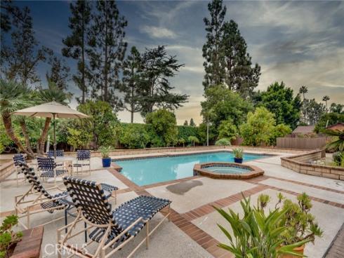 18322  Hillcrest  , Villa Park, CA