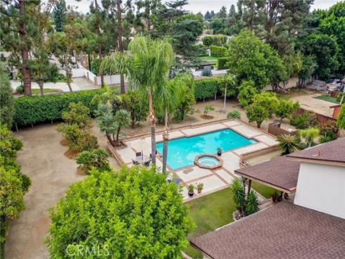 18322  Hillcrest  , Villa Park, CA