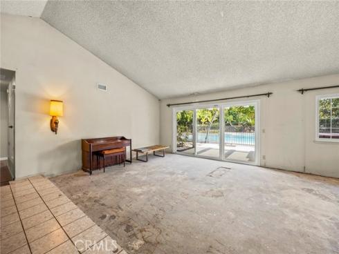 9832  Oakwood   Circle, Villa Park, CA