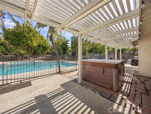 9832  Oakwood   Circle, Villa Park, CA