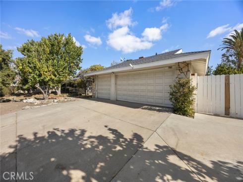 9832  Oakwood   Circle, Villa Park, CA