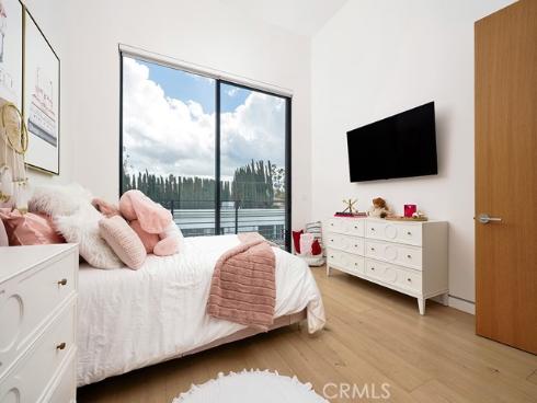 18852  Canyon Crest   Drive, Villa Park, CA