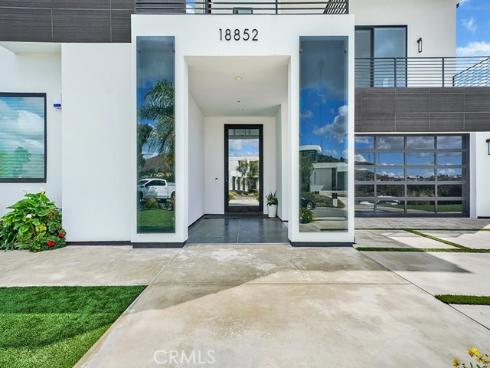 18852  Canyon Crest   Drive, Villa Park, CA