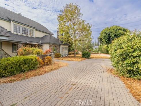 10201  Center   Drive, Villa Park, CA