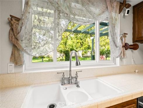 18471  Hillcrest  , Villa Park, CA