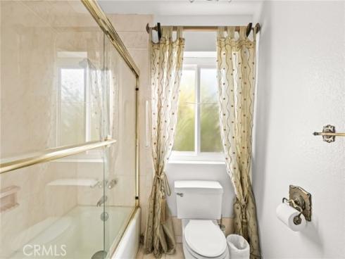 18471  Hillcrest  , Villa Park, CA