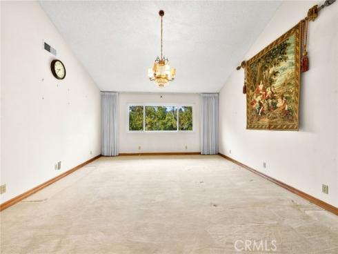 18471  Hillcrest  , Villa Park, CA