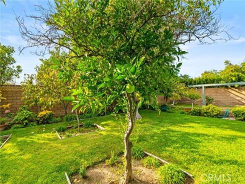 18471  Hillcrest  , Villa Park, CA