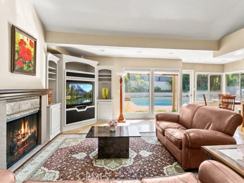 18811  Ridgeview  , Villa Park, CA