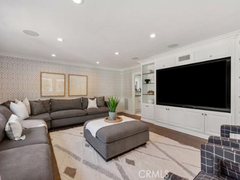 10262  Old Lamplighter   Lane, Villa Park, CA