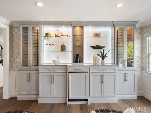 10262  Old Lamplighter   Lane, Villa Park, CA