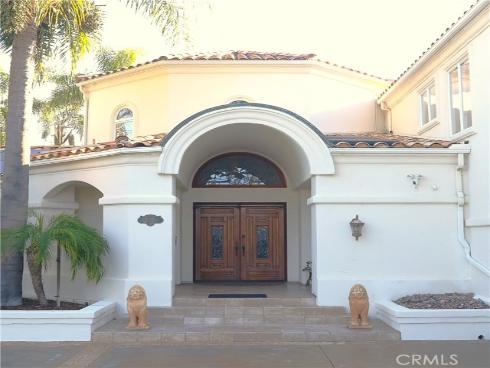 10762 Center Drive, Villa Park, CA