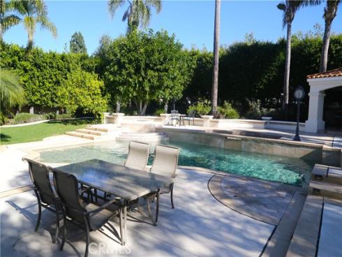 10762 Center Drive, Villa Park, CA