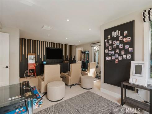 18162  Stratford   Circle, Villa Park, CA