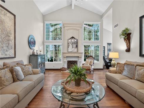 18062  Rosanne  , Villa Park, CA