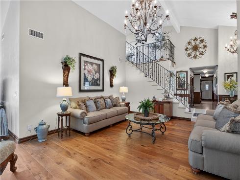 18062  Rosanne  , Villa Park, CA