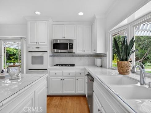 18212  Lincoln  , Villa Park, CA