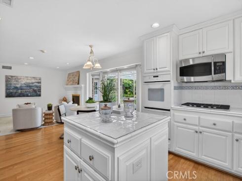 18212  Lincoln  , Villa Park, CA