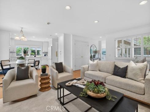 18212  Lincoln  , Villa Park, CA