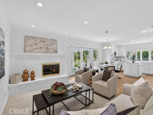 18212  Lincoln  , Villa Park, CA