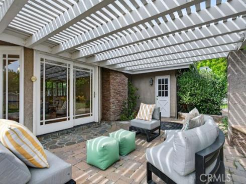 18212  Lincoln  , Villa Park, CA