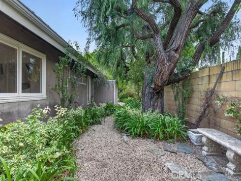 18212  Lincoln  , Villa Park, CA