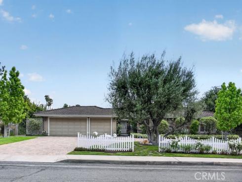 18212  Lincoln  , Villa Park, CA