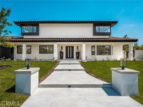 10282  Old Lamplighter   Lane, Villa Park, CA