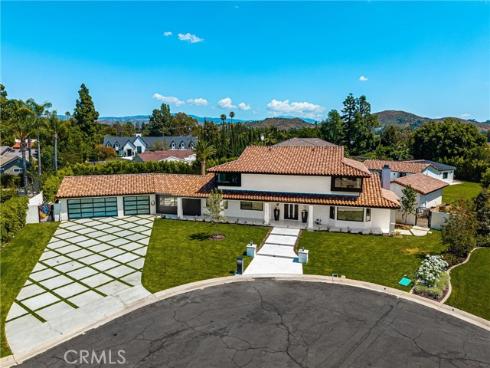 10282  Old Lamplighter   Lane, Villa Park, CA