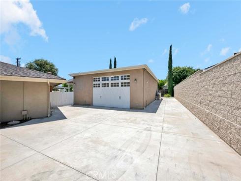 18381  Serrano  , Villa Park, CA