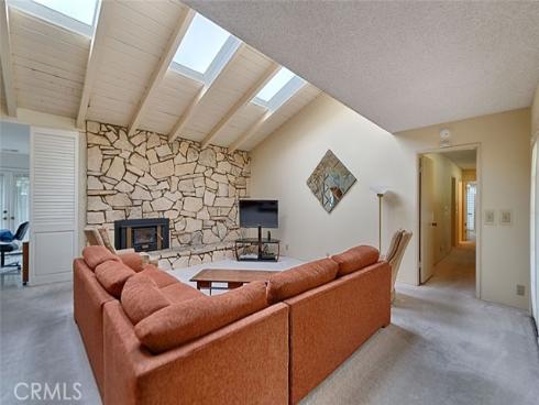 10162  Knuth   Circle, Villa Park, CA