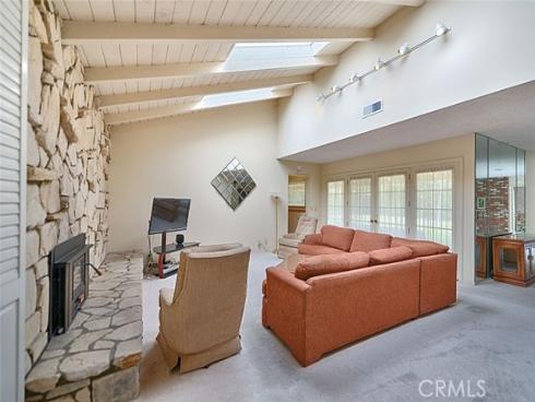 10162  Knuth   Circle, Villa Park, CA