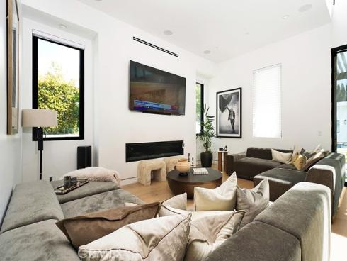 18852  Canyon Crest   Drive, Villa Park, CA