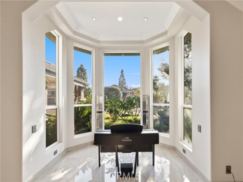 5  Estates   Drive, Villa Park, CA