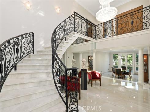 5  Estates   Drive, Villa Park, CA