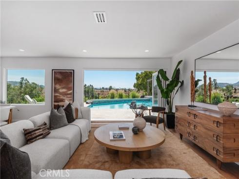 18512 Lincoln Cir , Villa Park, CA