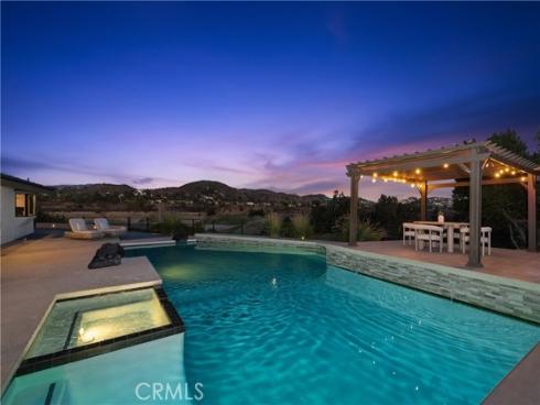 18512 Lincoln Cir , Villa Park, CA