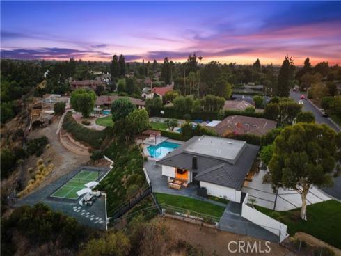 18512 Lincoln Cir , Villa Park, CA