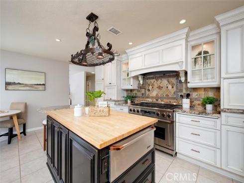 10692 Albany Cir , Villa Park, CA