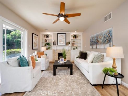 10692 Albany Cir , Villa Park, CA
