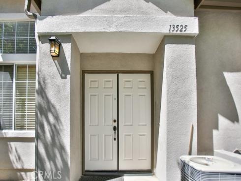 13525  Cobblestone   Lane, Westminster, CA