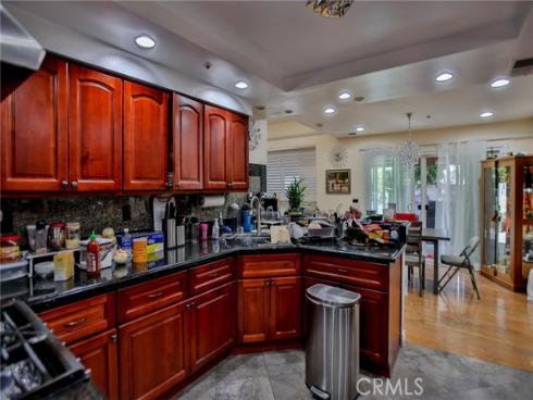 8887  Grandville  13  Circle, Westminster, CA