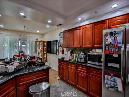 8887  Grandville  13  Circle, Westminster, CA