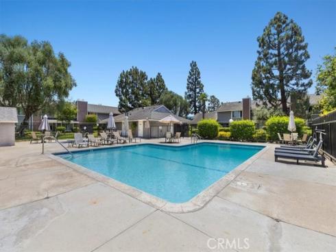 6136  Hefley  39  Street, Westminster, CA