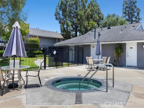 6136  Hefley  39  Street, Westminster, CA